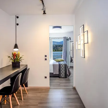 A & B Minimal With Sea View In Appartamento