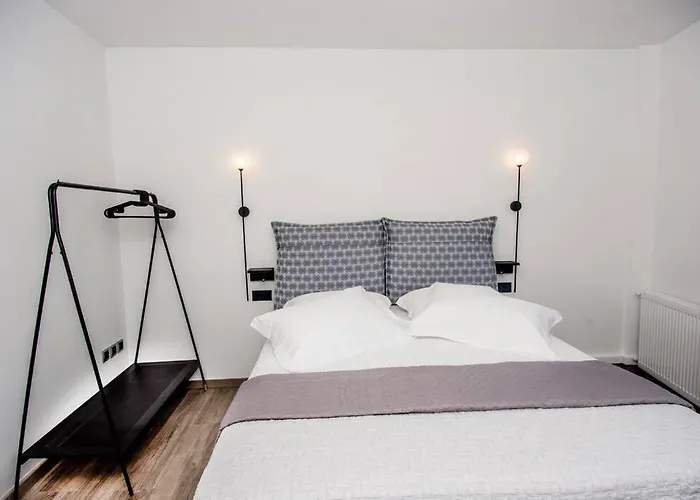 아파트 A & B Minimal With Sea View In *